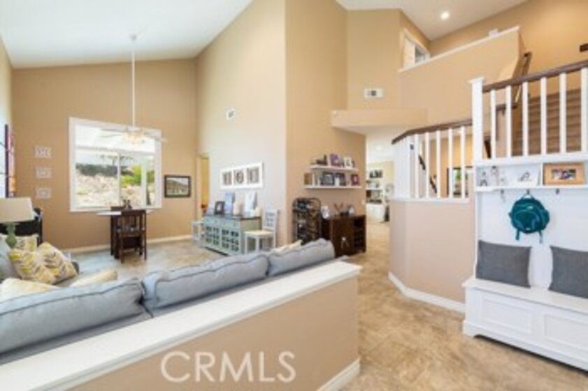 41257 Promenade Chardonnay Photo