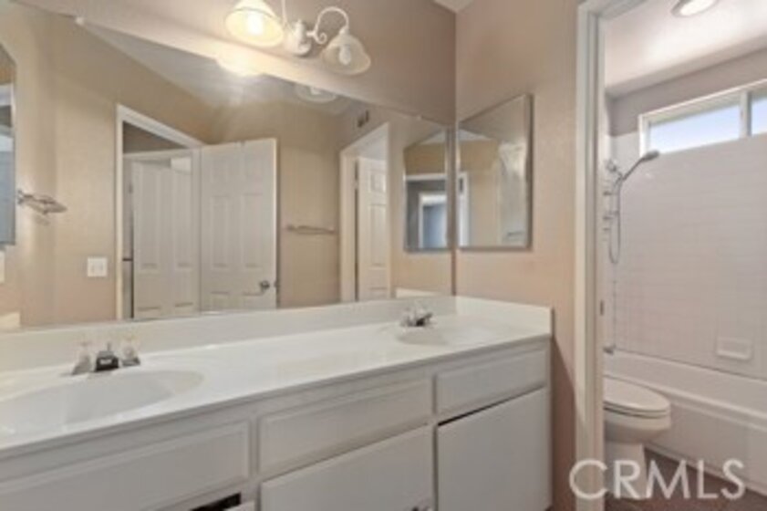 32212 Cour Meyney Photo